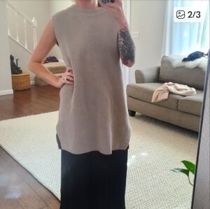 H&M Women's Black Sleeveless Long Length Sweater